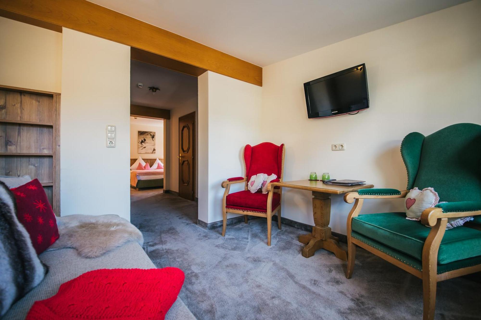 Hotel Dr. Otto Murr Sankt Anton am Arlberg Esterno foto