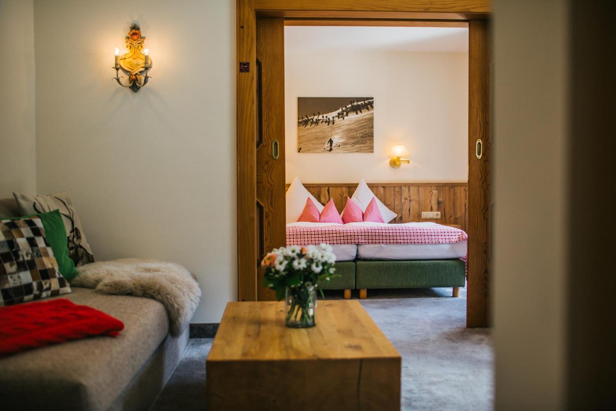 Hotel Dr. Otto Murr Sankt Anton am Arlberg Esterno foto