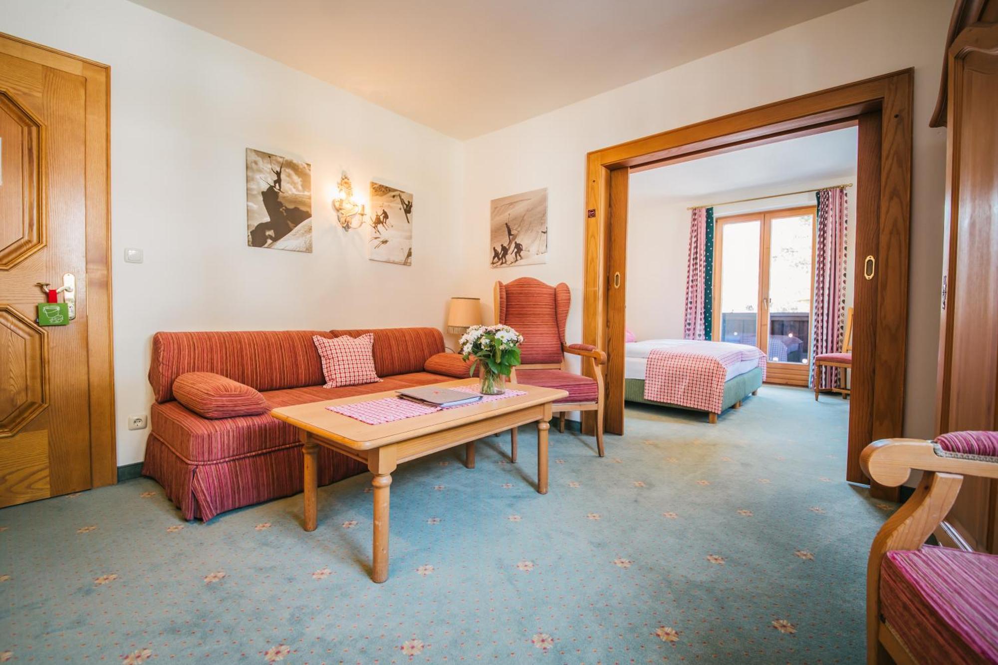 Hotel Dr. Otto Murr Sankt Anton am Arlberg Esterno foto