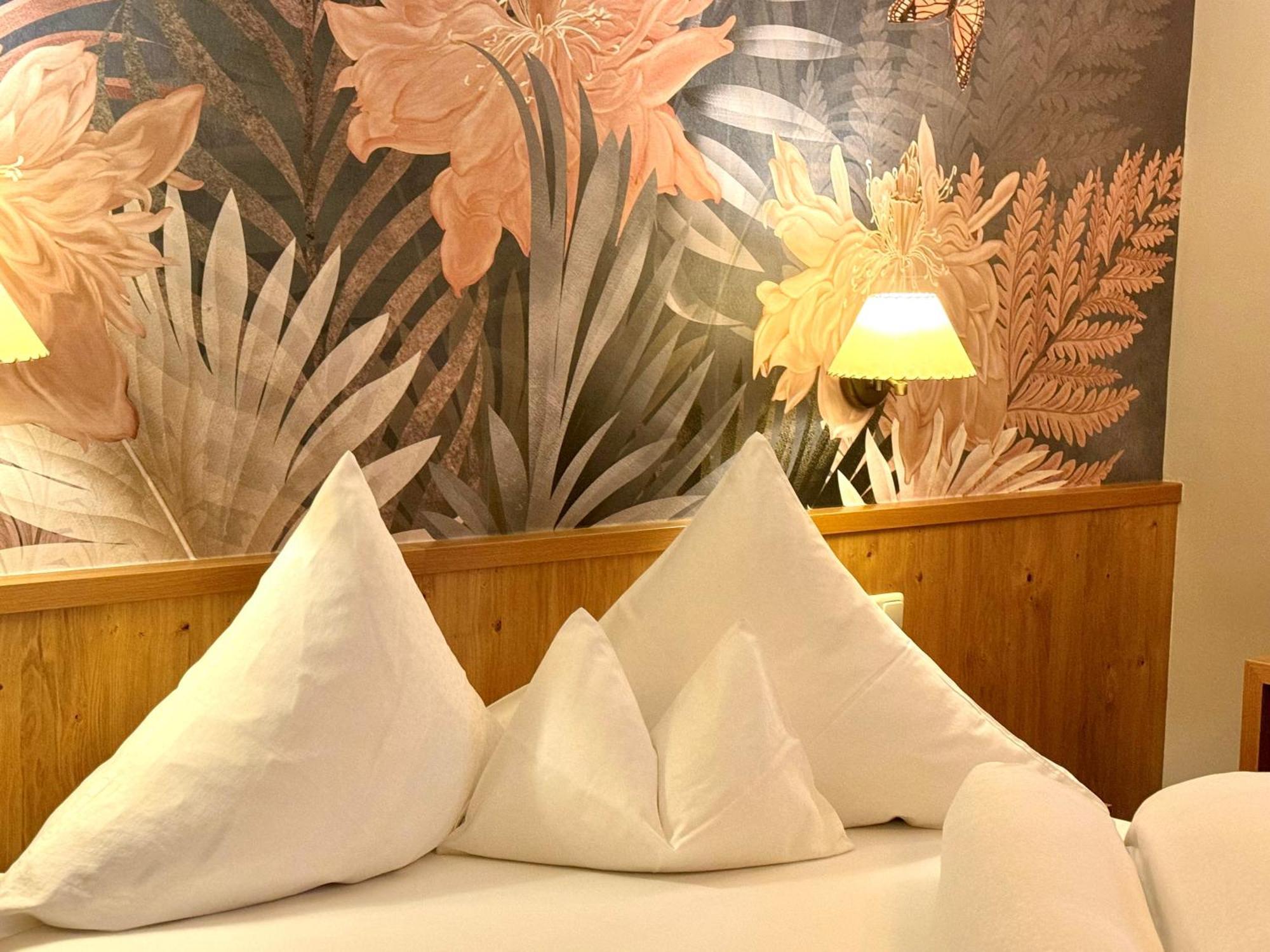 Hotel Dr. Otto Murr Sankt Anton am Arlberg Esterno foto