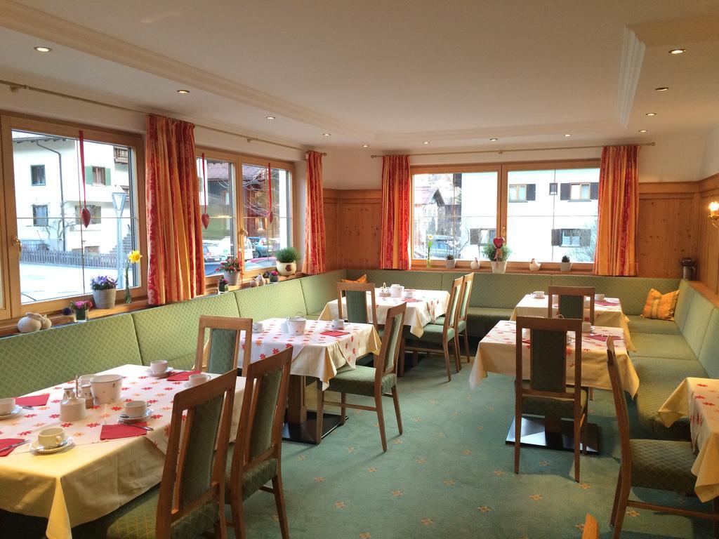 Hotel Dr. Otto Murr Sankt Anton am Arlberg Esterno foto